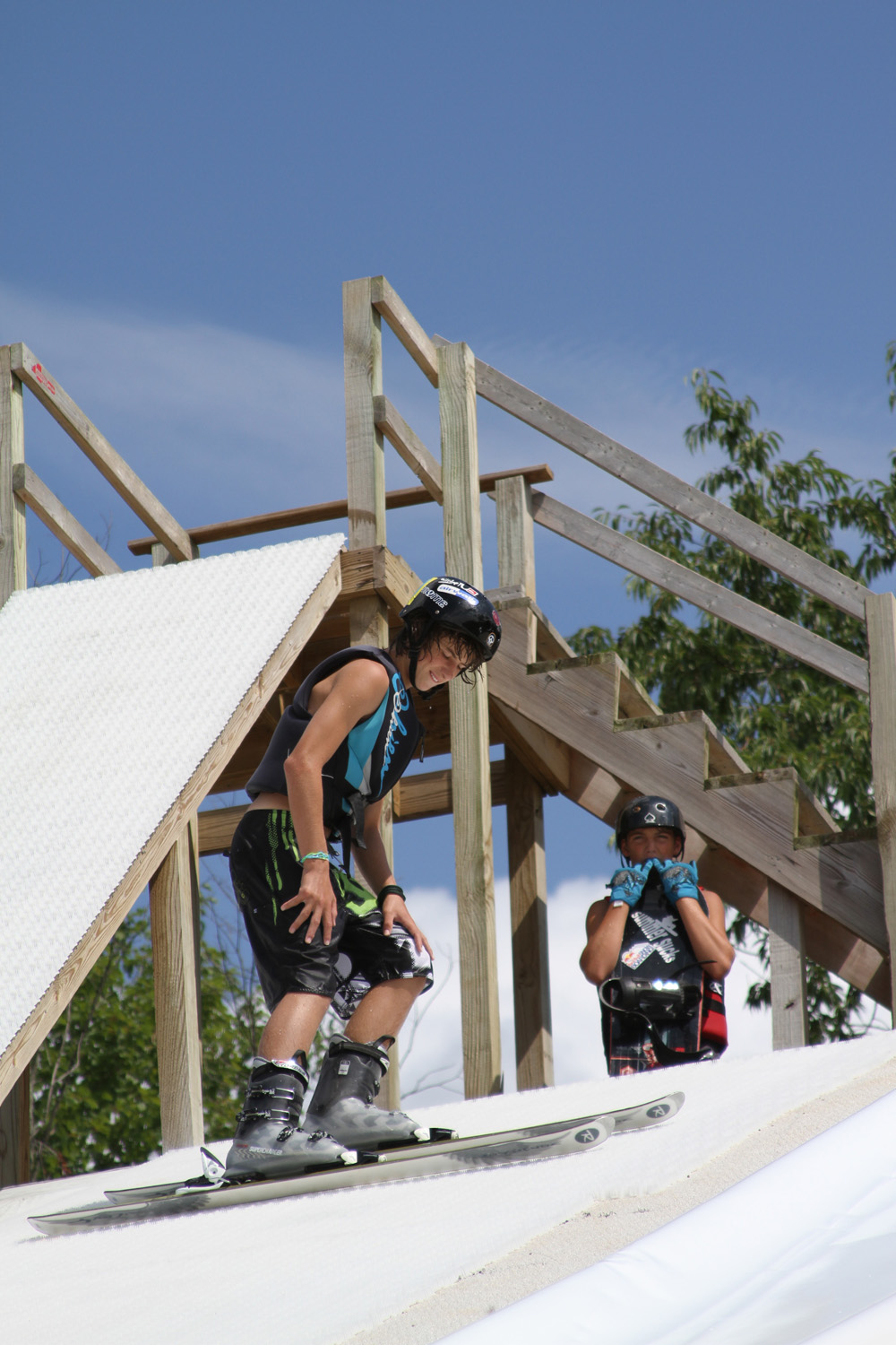 Drake Morris Setting Up