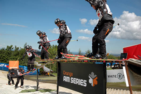 Dryslope comp: kink rail (sequence)