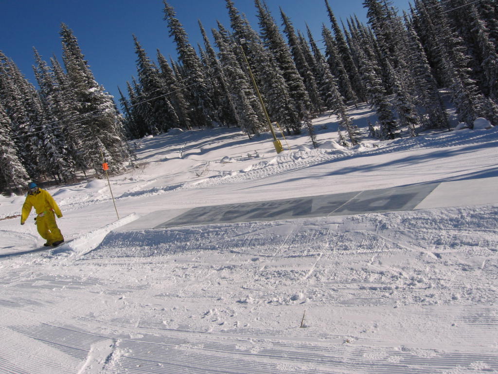 DV8 wall ride turned into 4 flat box jibs until we get enough snow to setup the complete 24 x 16 foo