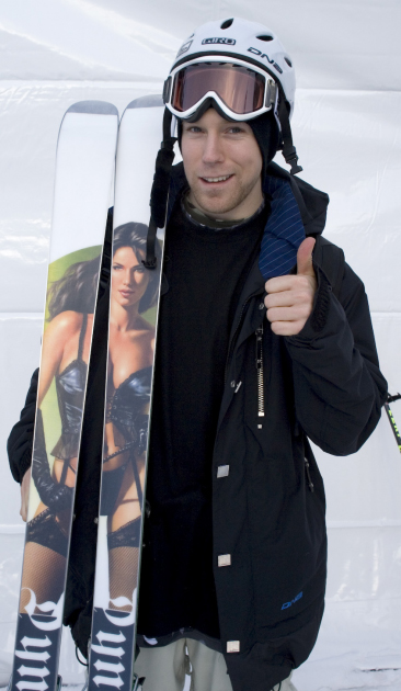 Dynastar 08/09 Trouble Graphic-Justin Dorey