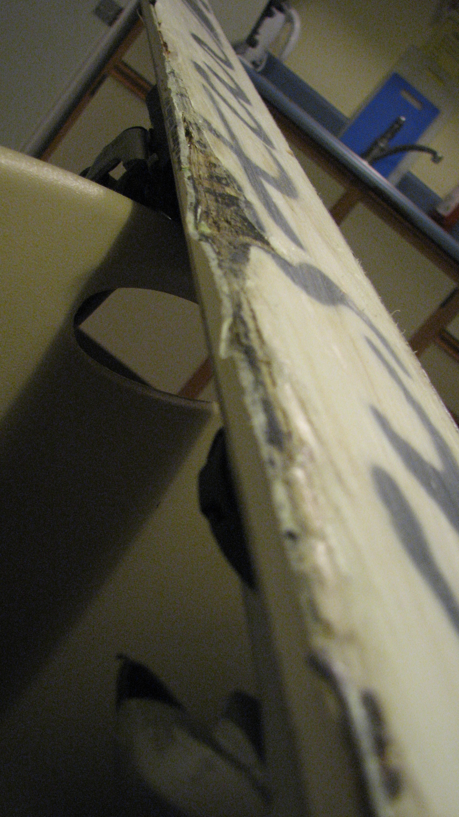 DYNASTAR edges at their finest hour