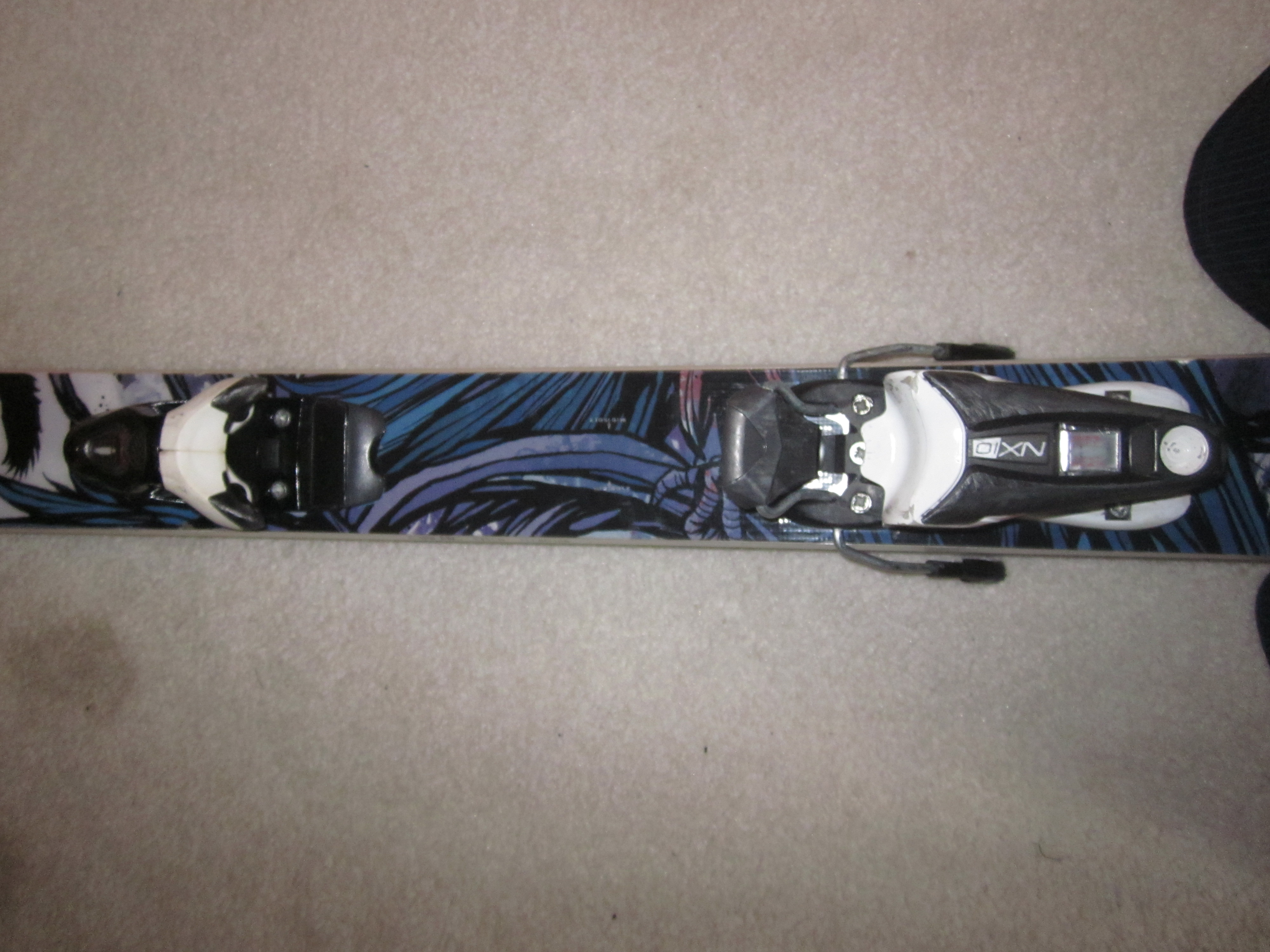 Dynastar Nixio 10 Din Binding