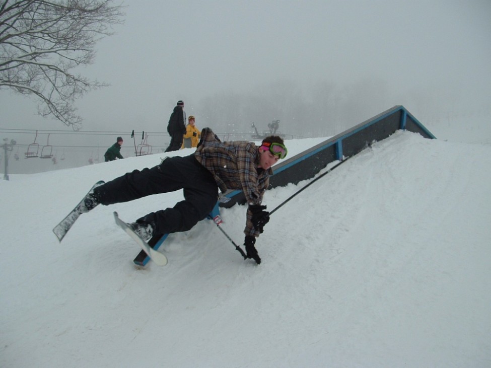 Eating a lot of poo on the down kink