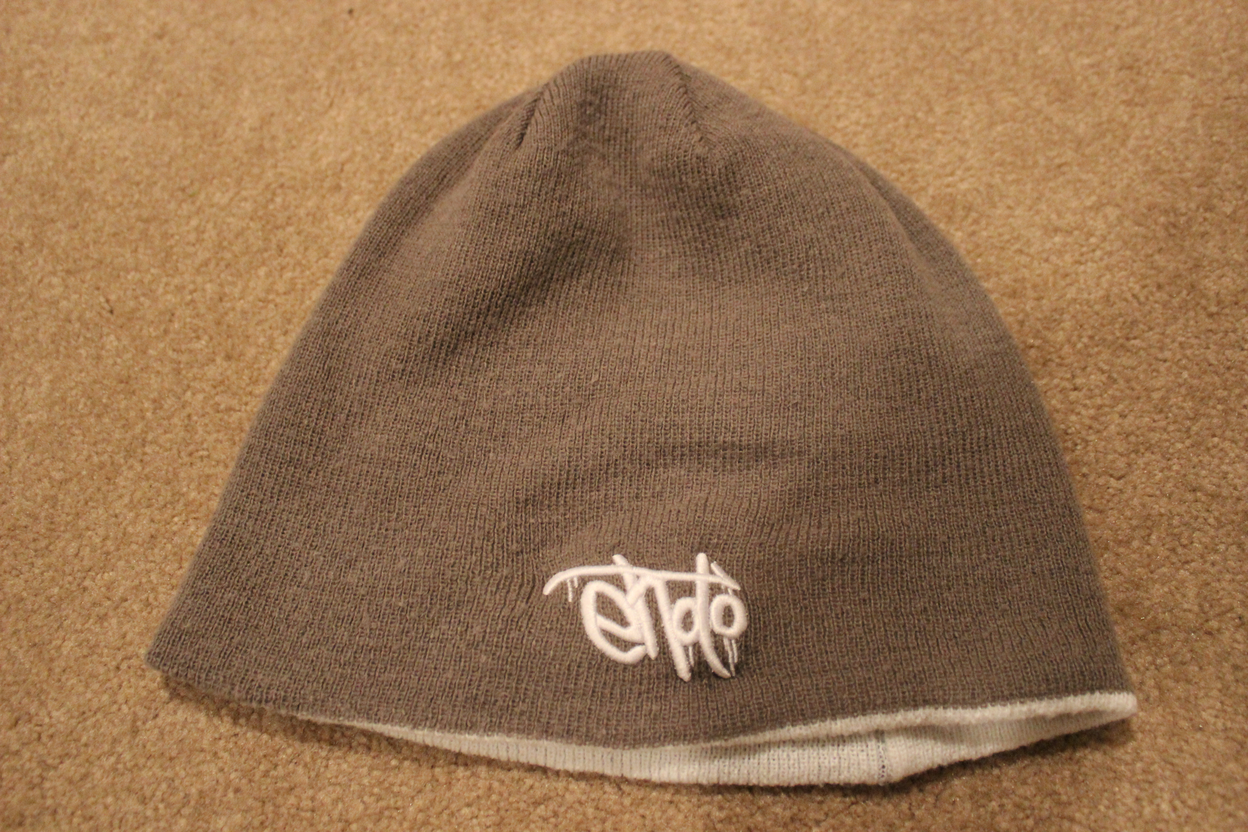 Ehoto Grey Beanie