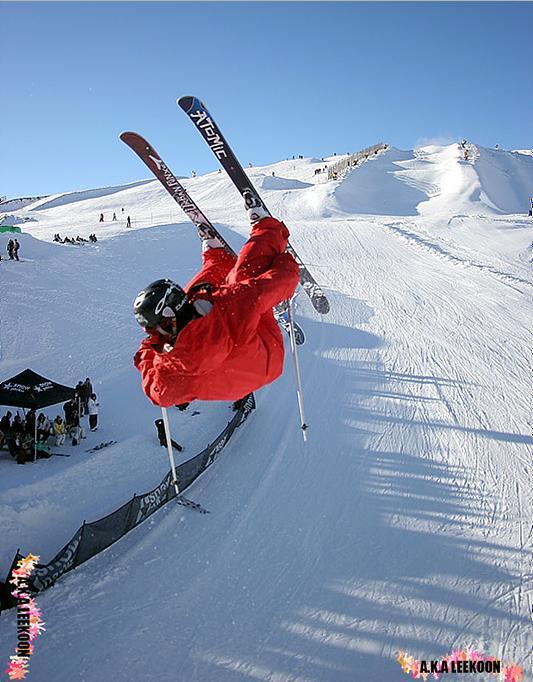 Electric Quarterpipe Battle