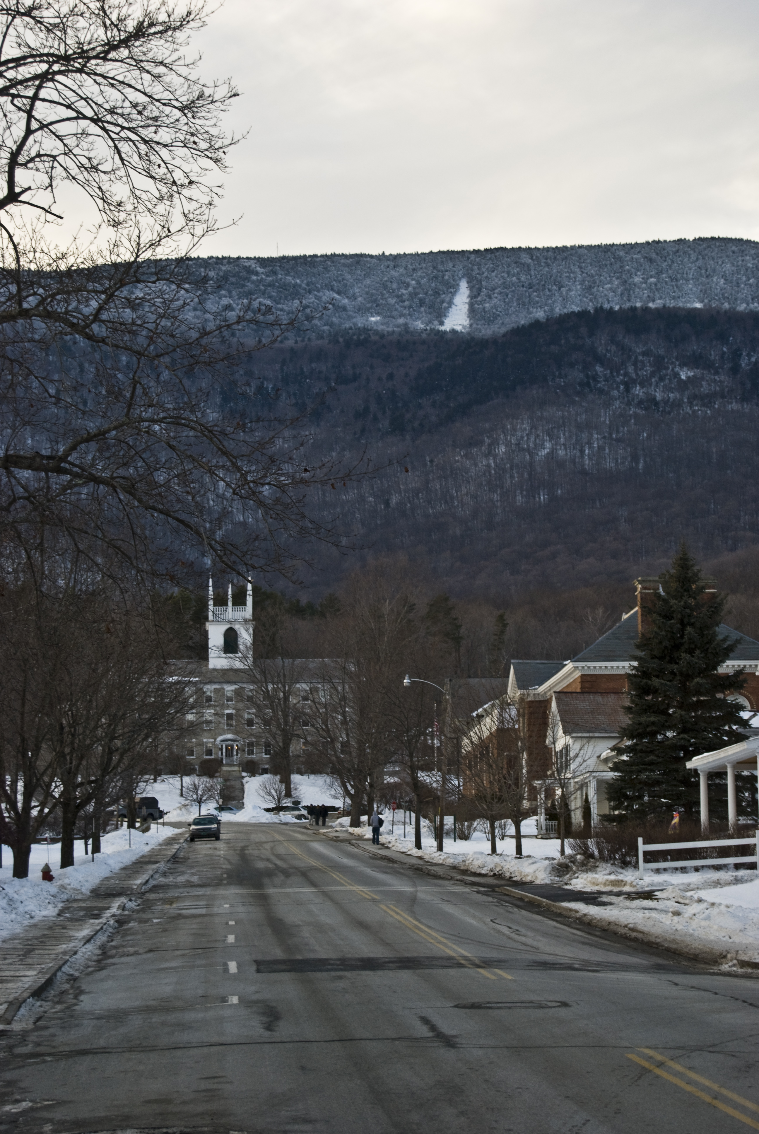 Equinox main slide (needs more snow)