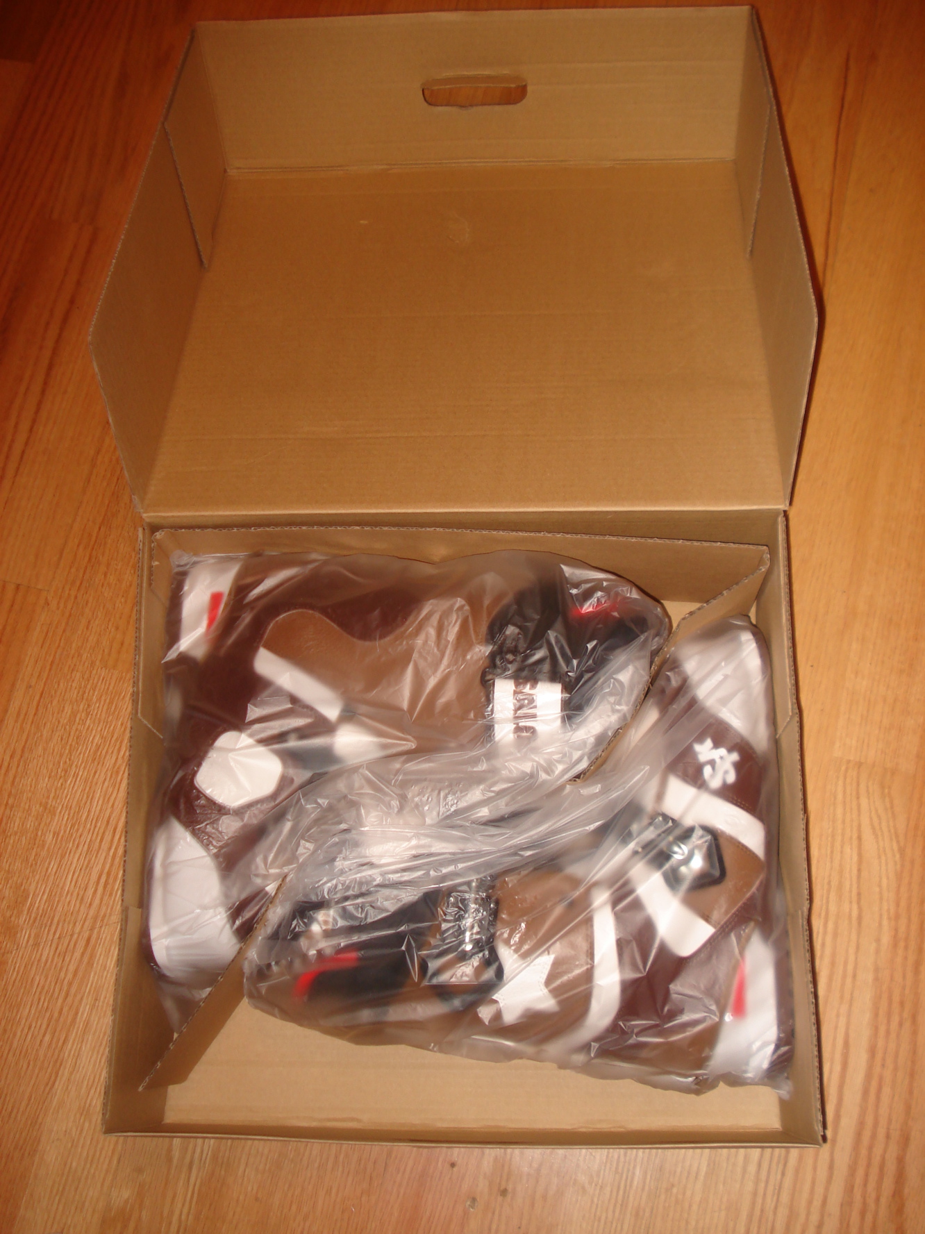 F/S Brand New SPK Pro Model Boots 27.5