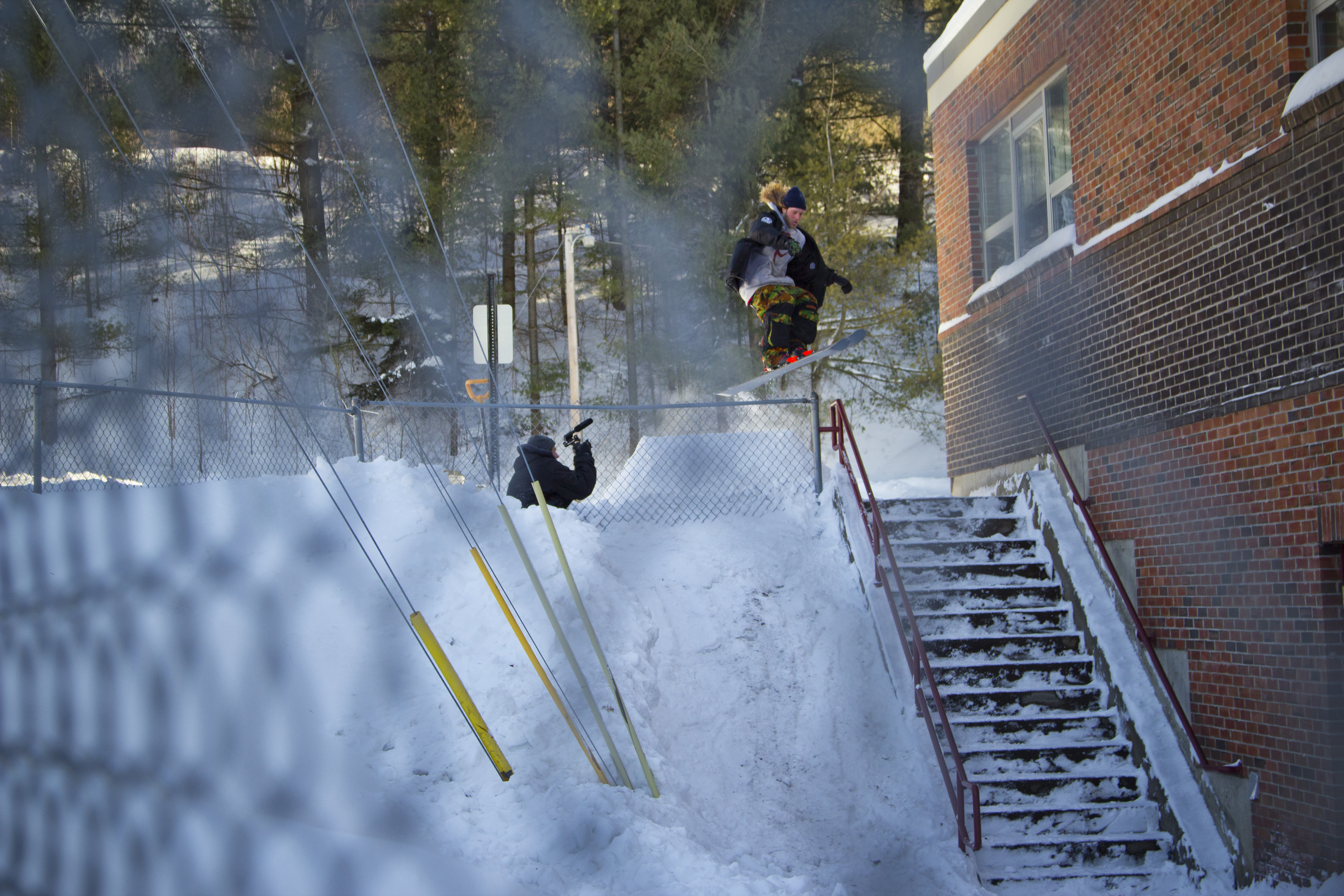 Fence Gap to Down Rail