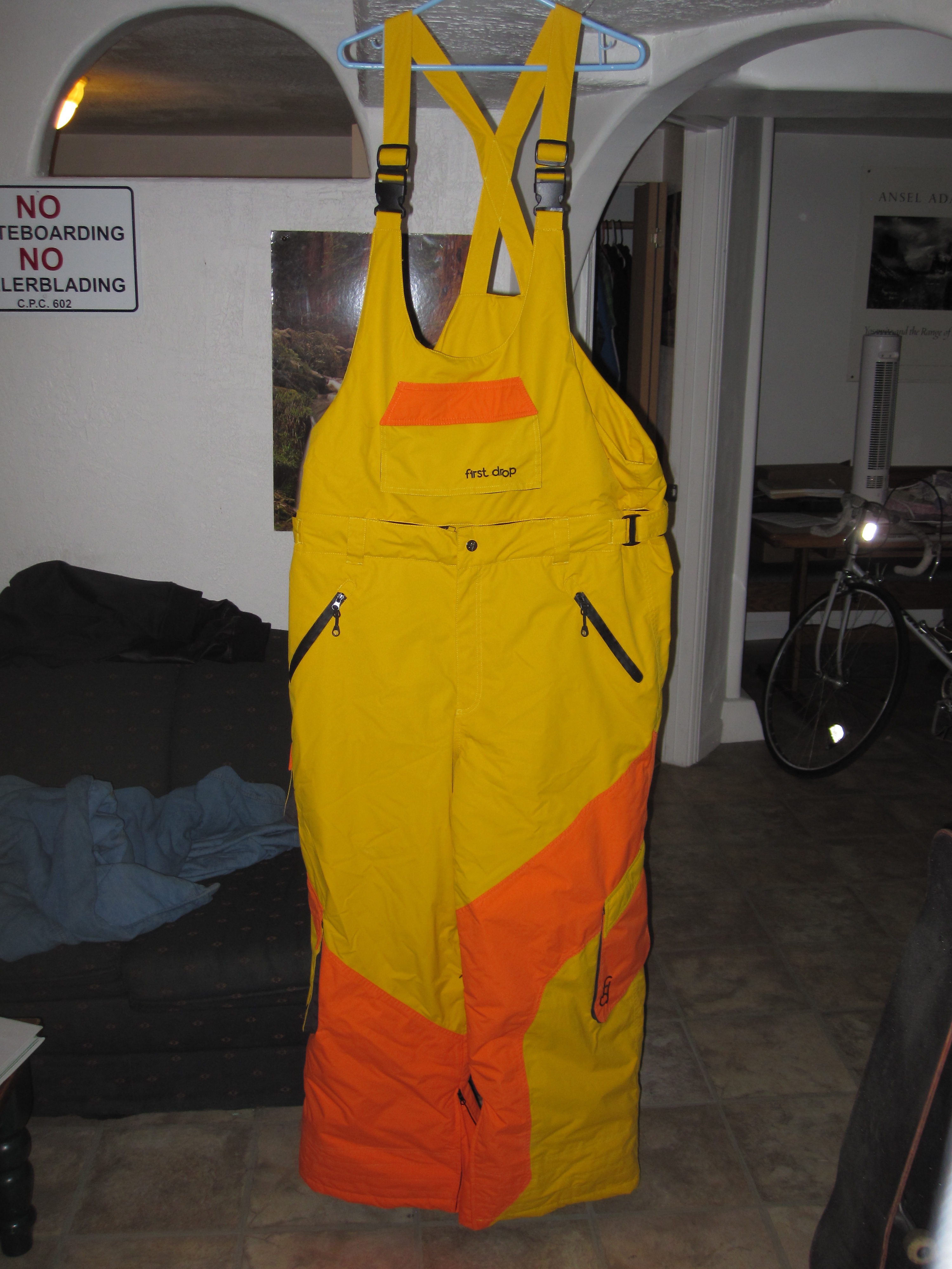 FIRST DROP PANTS XL 10/11 *BRAND NEW*