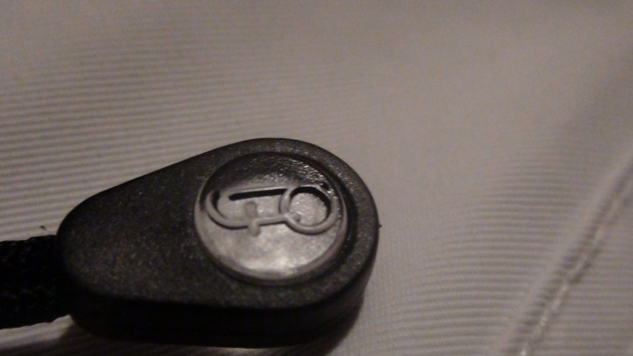 First drop zipper and fabric detail