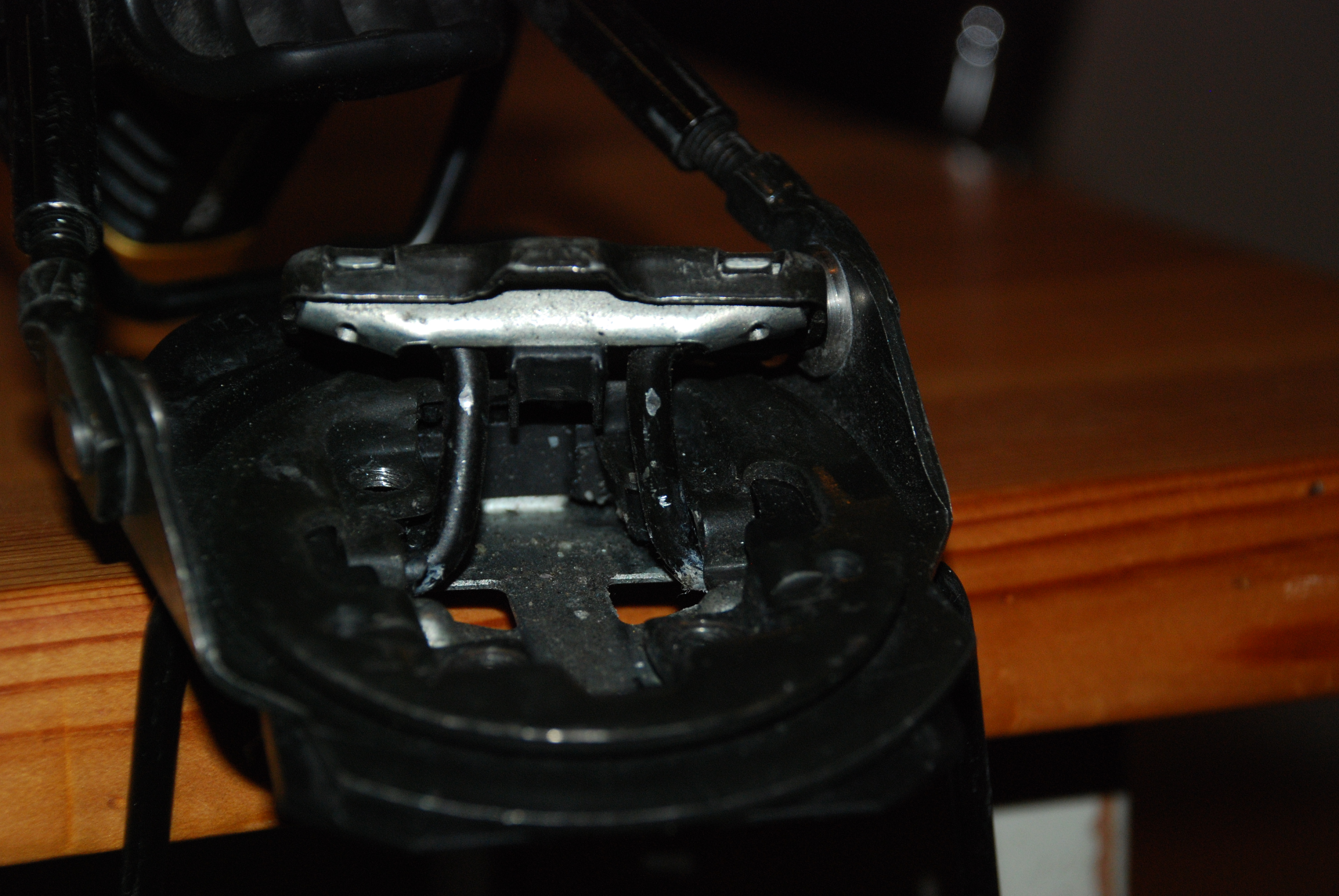 FKS 185 heel close-up