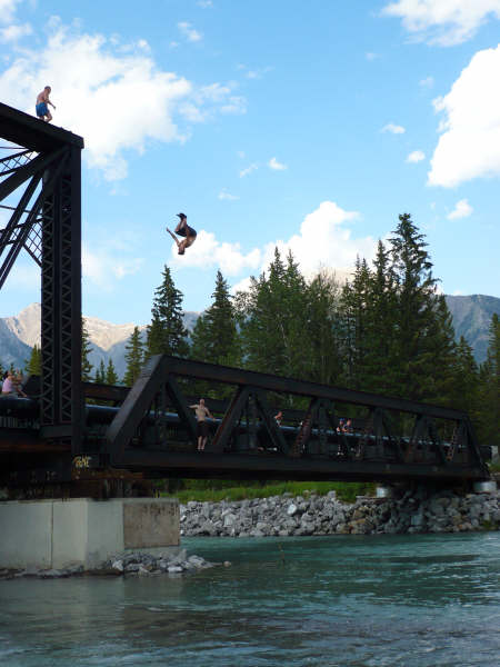Flip off top of engine bridge