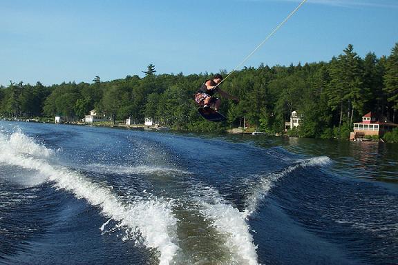 floater 180 on wakeboard
