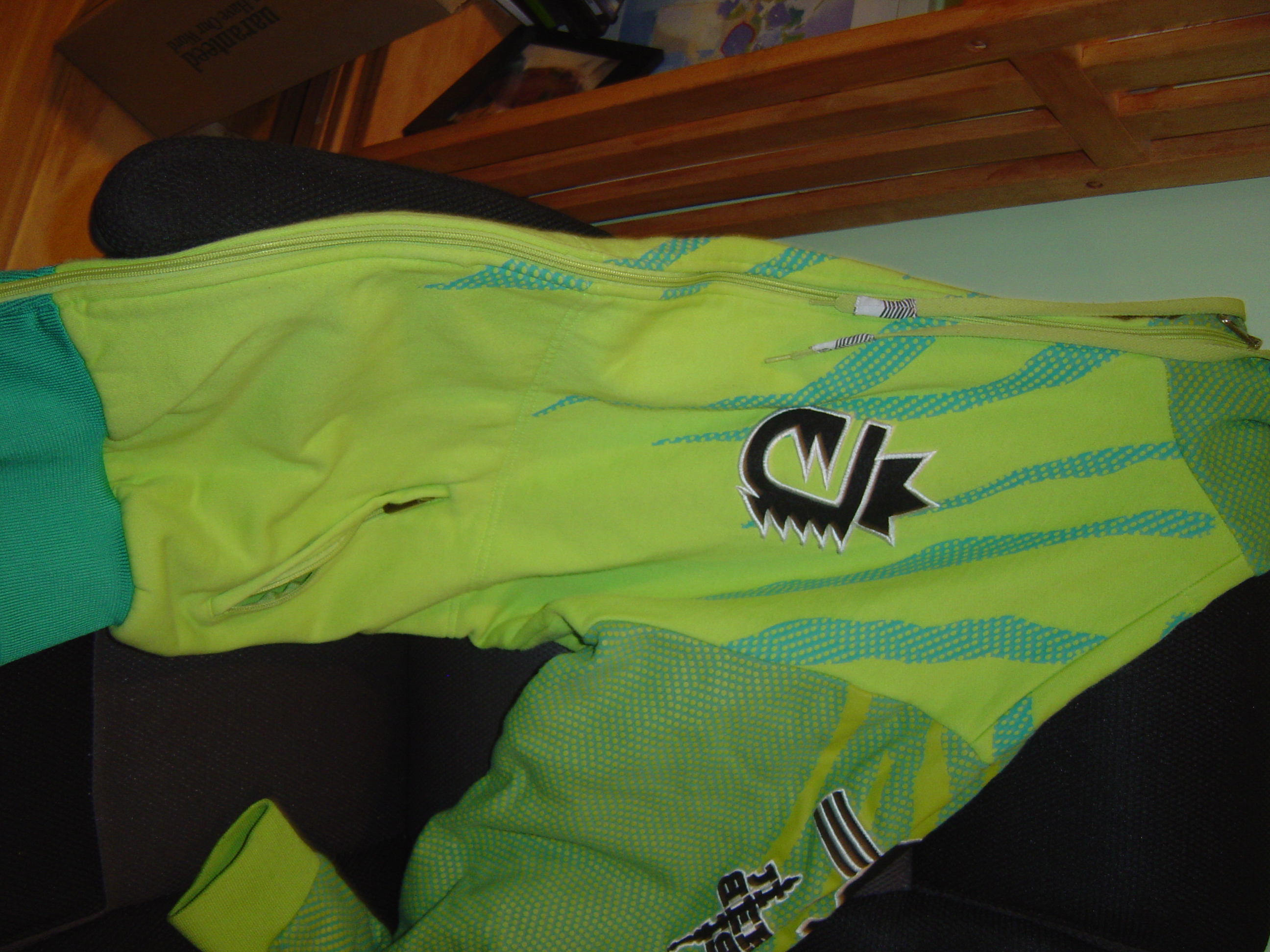 Folded jungle cat green xl