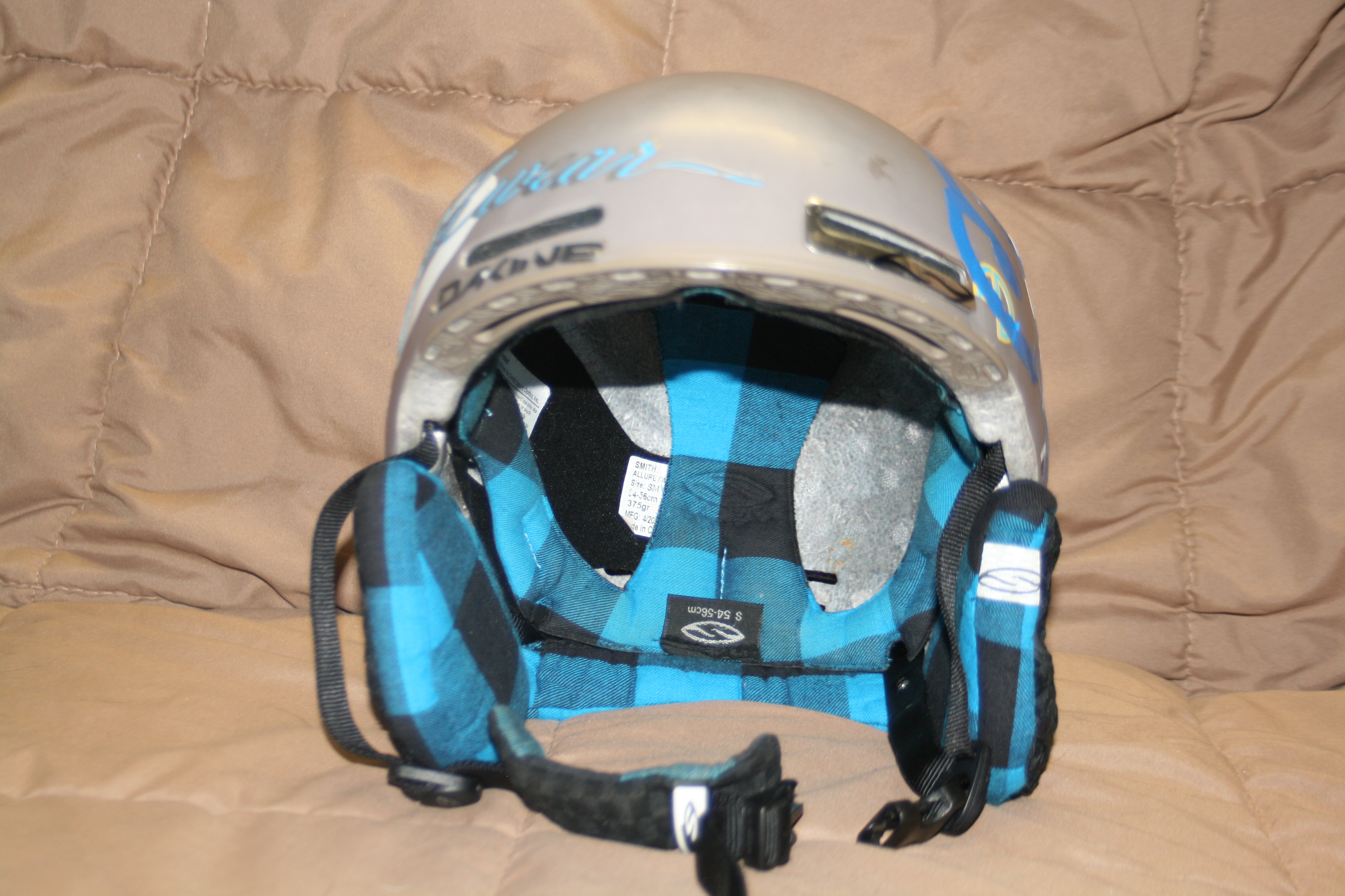 font of grey smith maze helmet