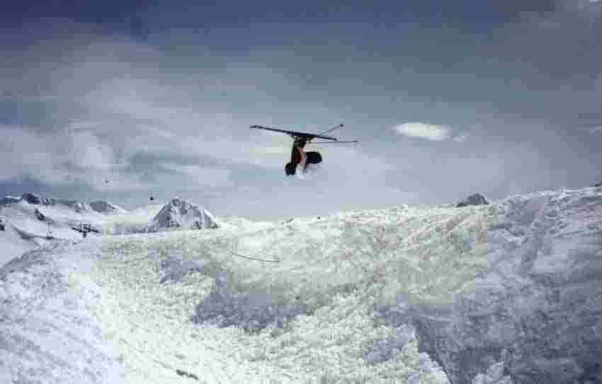 Front flip up the step up gap on 7th heaven