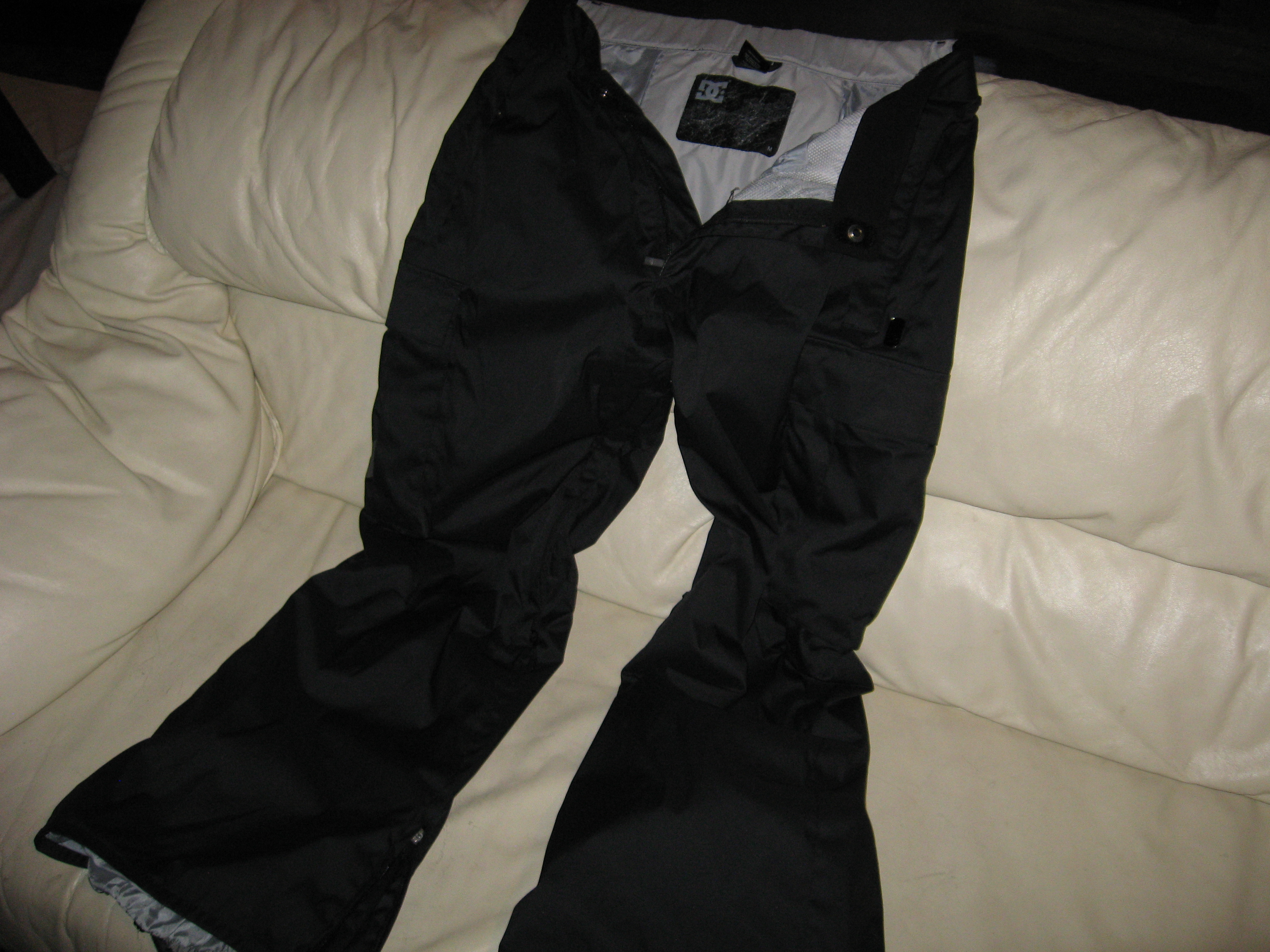 Front of Pant, Open Fly