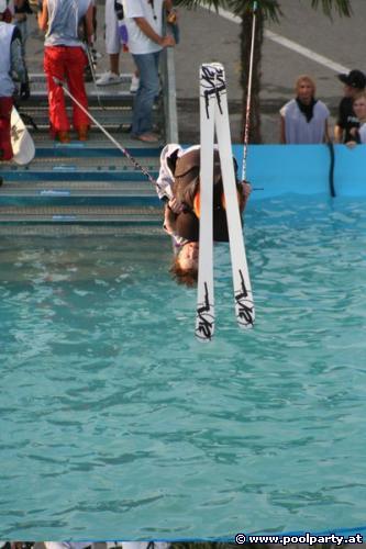 Frontflip @ poolparty