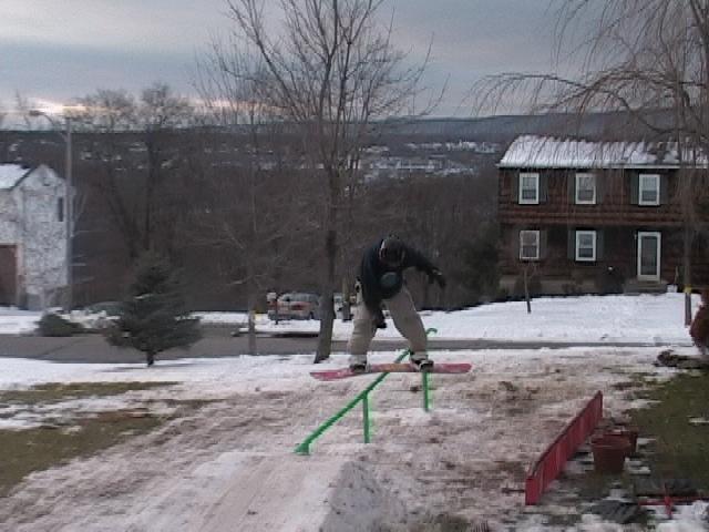 frontside boardslide