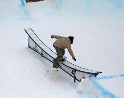 Frontside boardslide