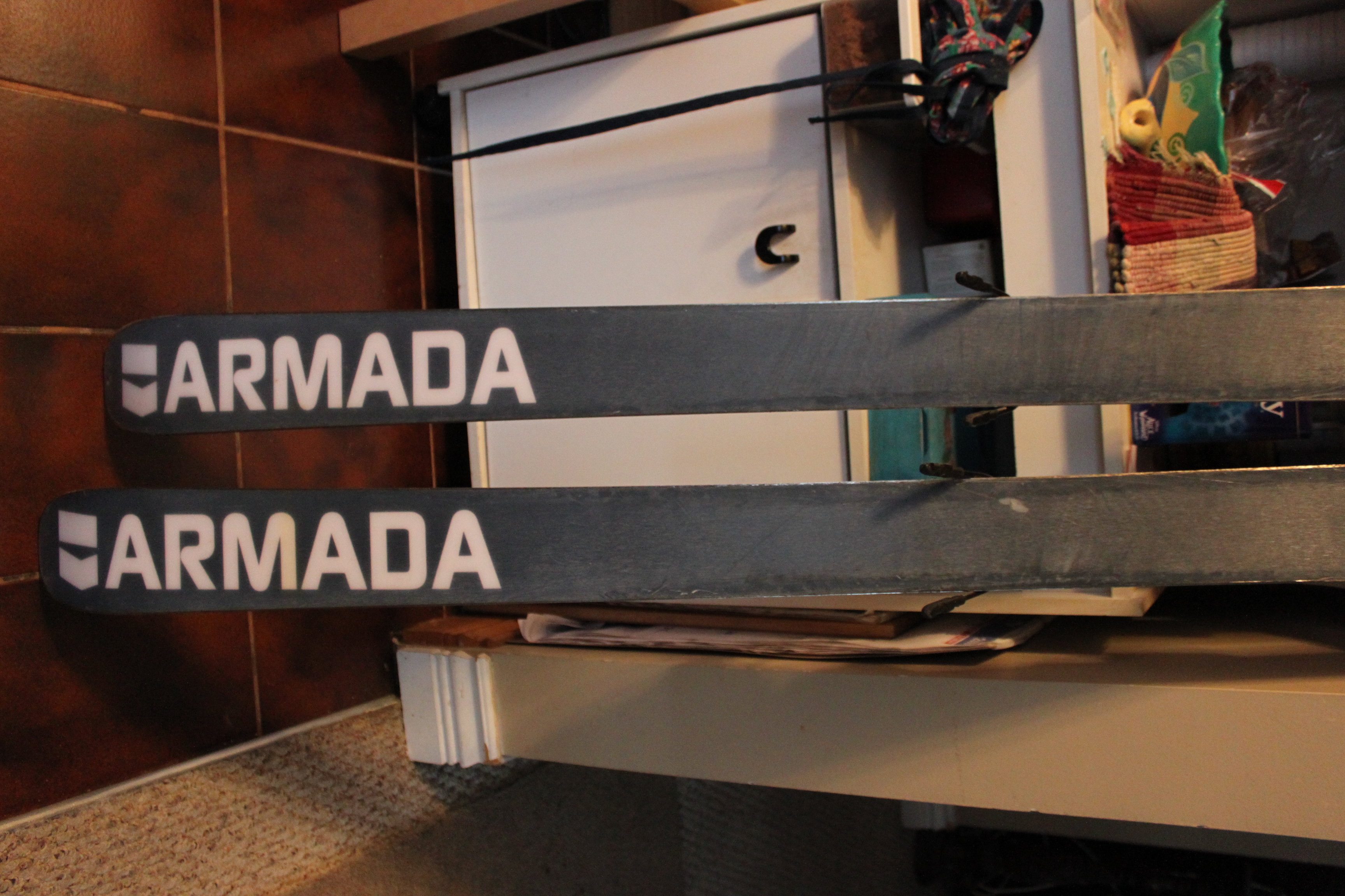 FS Armada AR6 181cm cheap.5