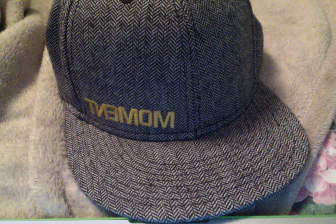 FS: Moment hat
