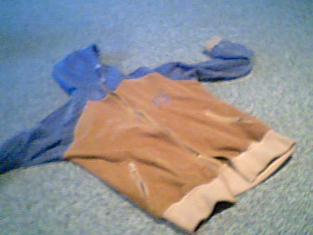 FS or FT size small jiberish creeper