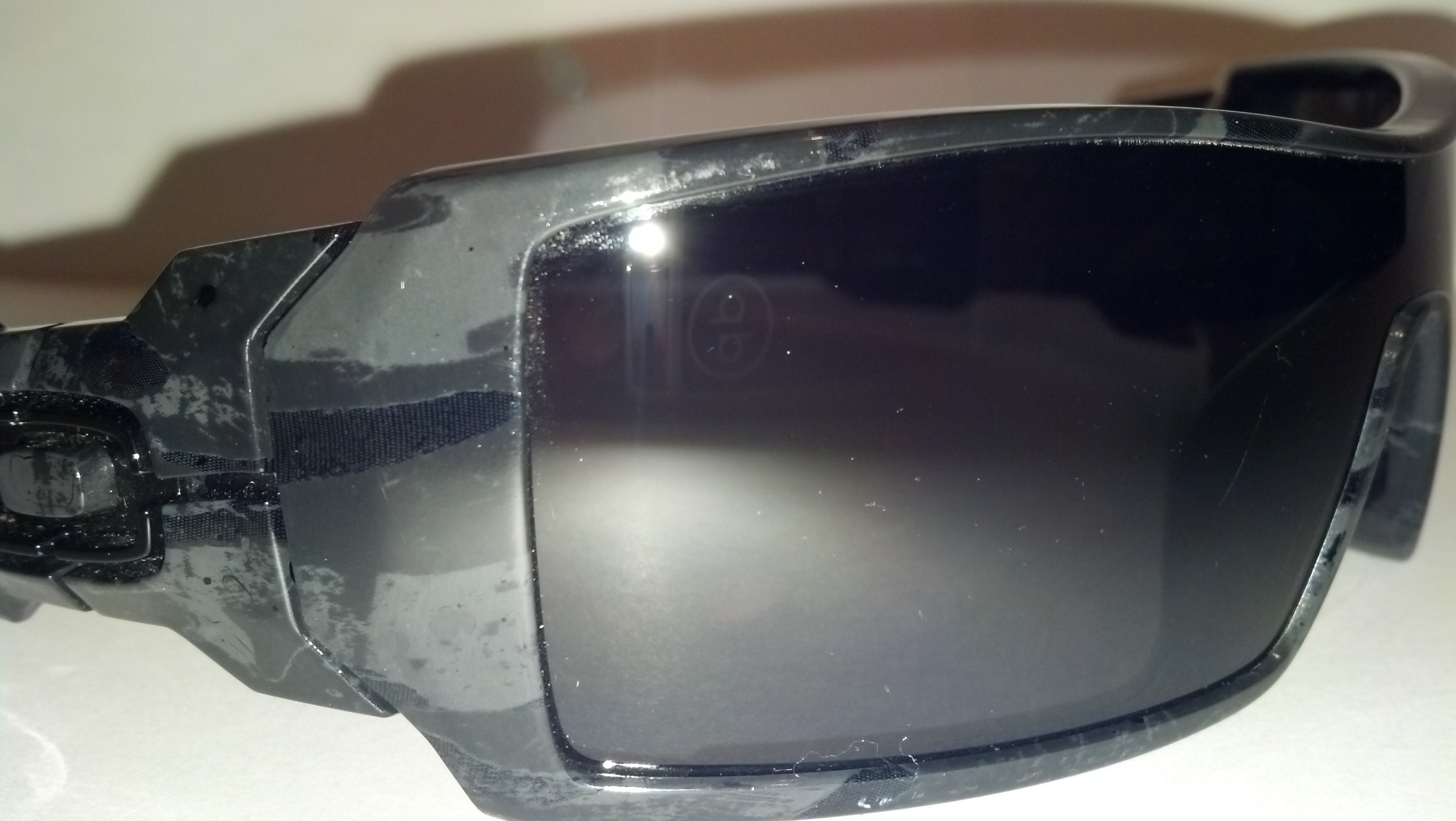 FS: Polarized Oakley Oil Rig