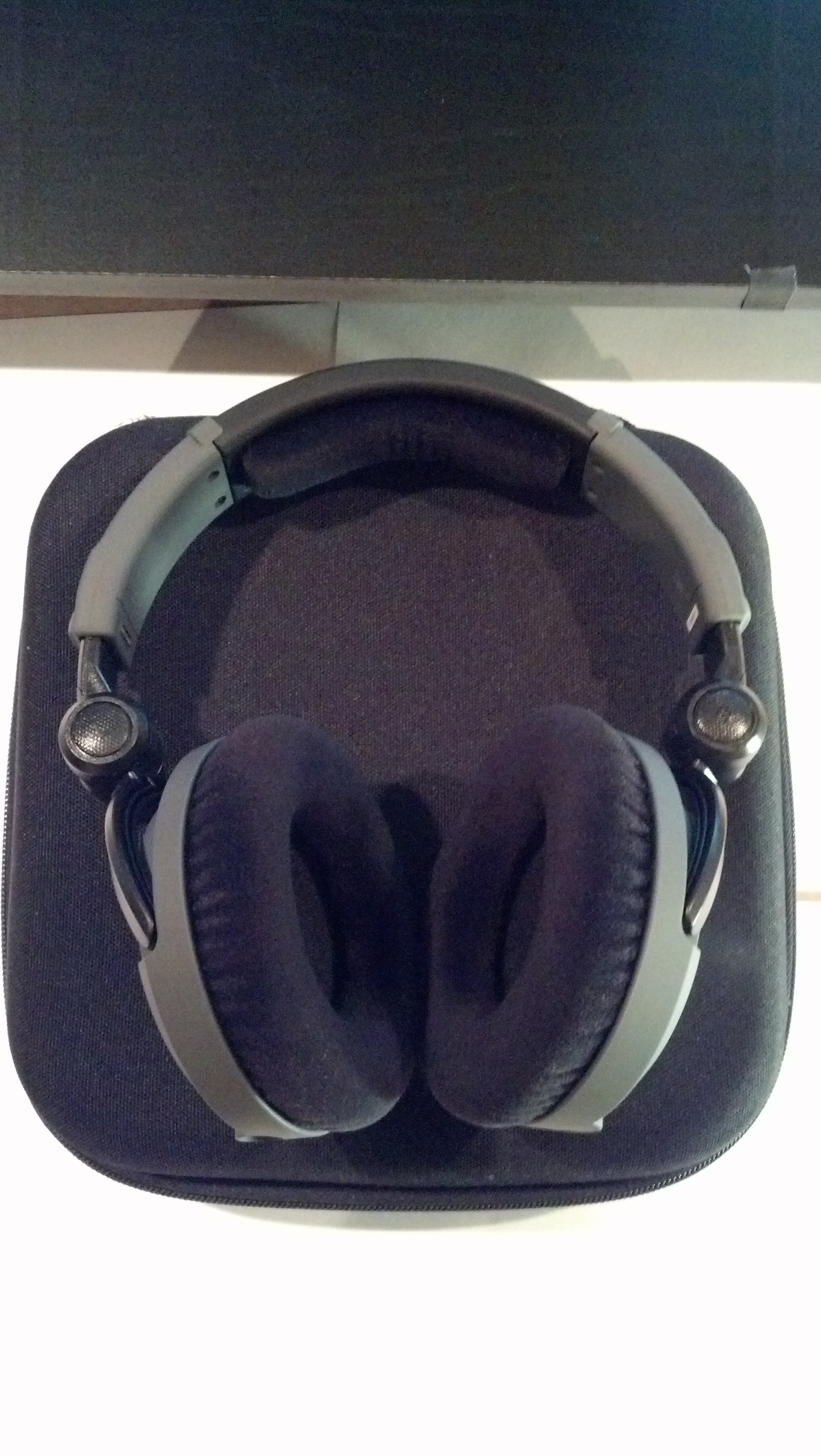 FS: Ultrasone PRO 750