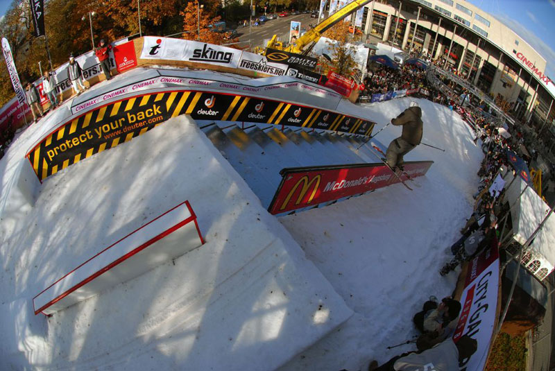 Fuckin' sick setup on powwow railbattle