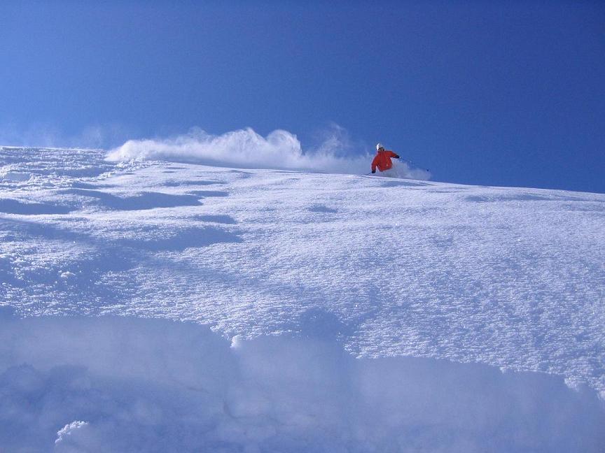 Full speed in deep powder