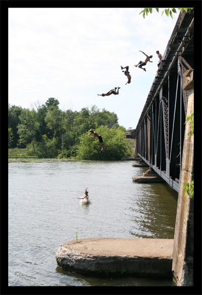 Fun gainer off large bridge