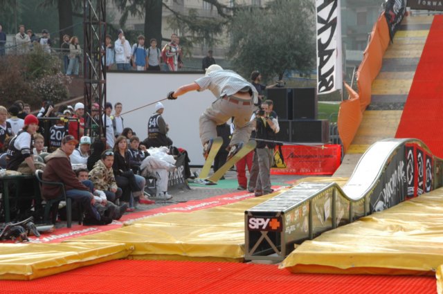 gap the rainbow to swith out