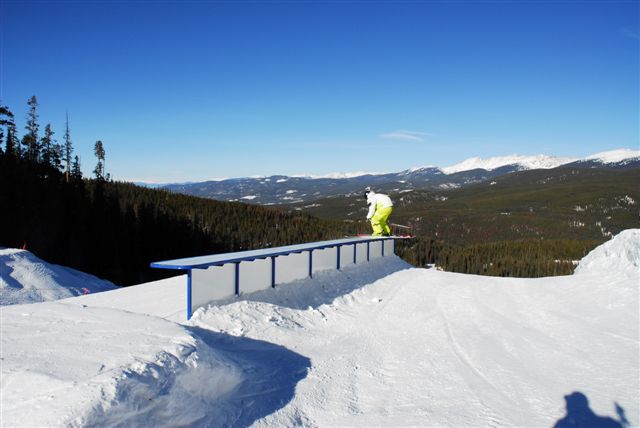 Gap to wide flat box