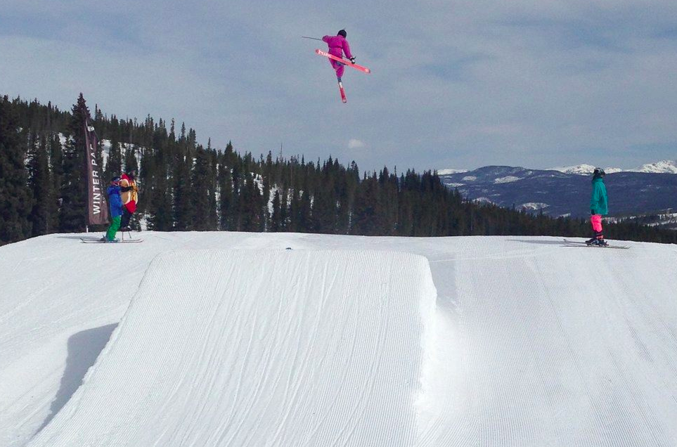 Gaper day screamin seaman grab