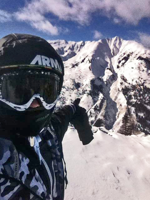 Gilling on spliff cliff