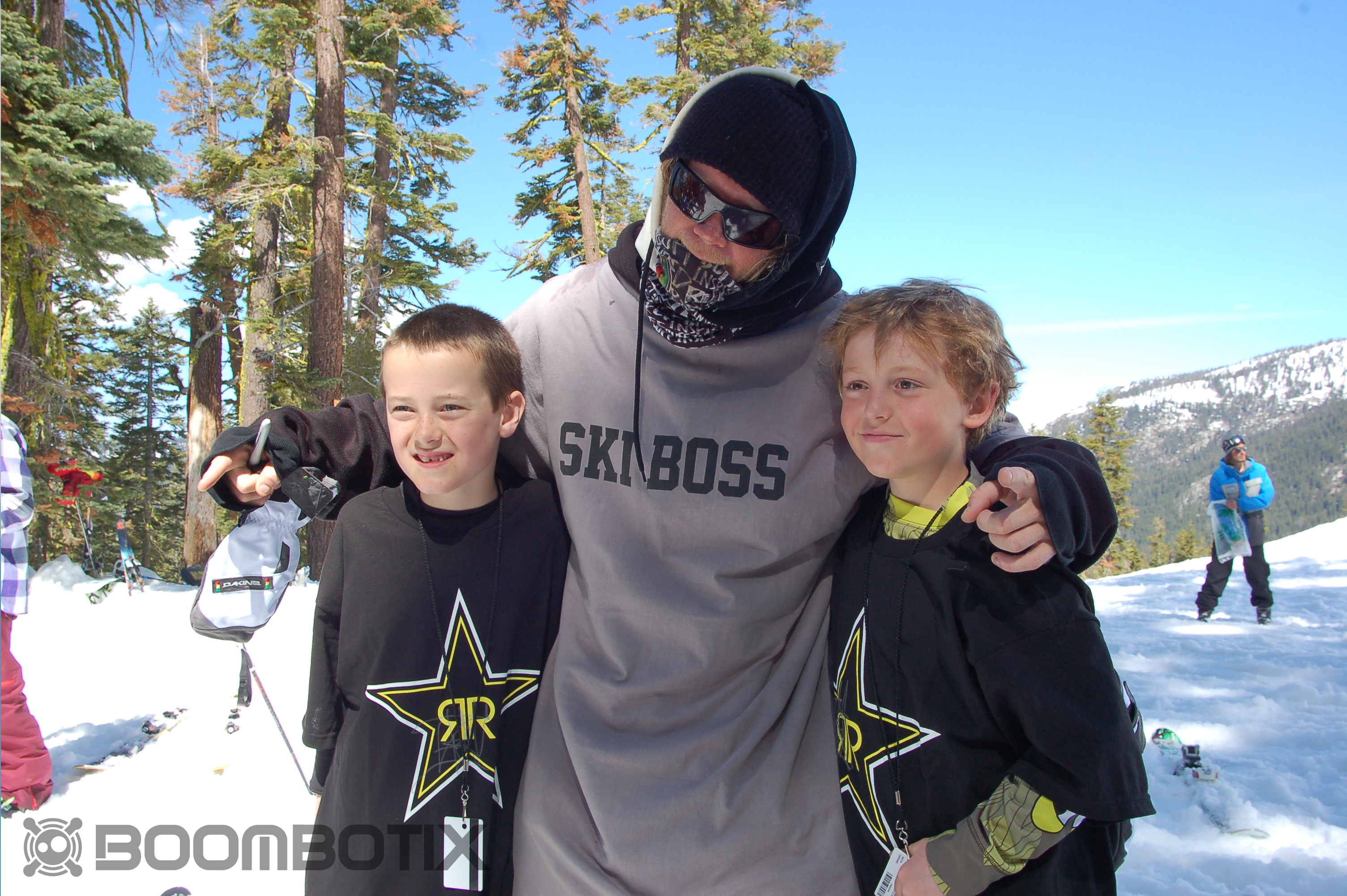 Giving the groms some love