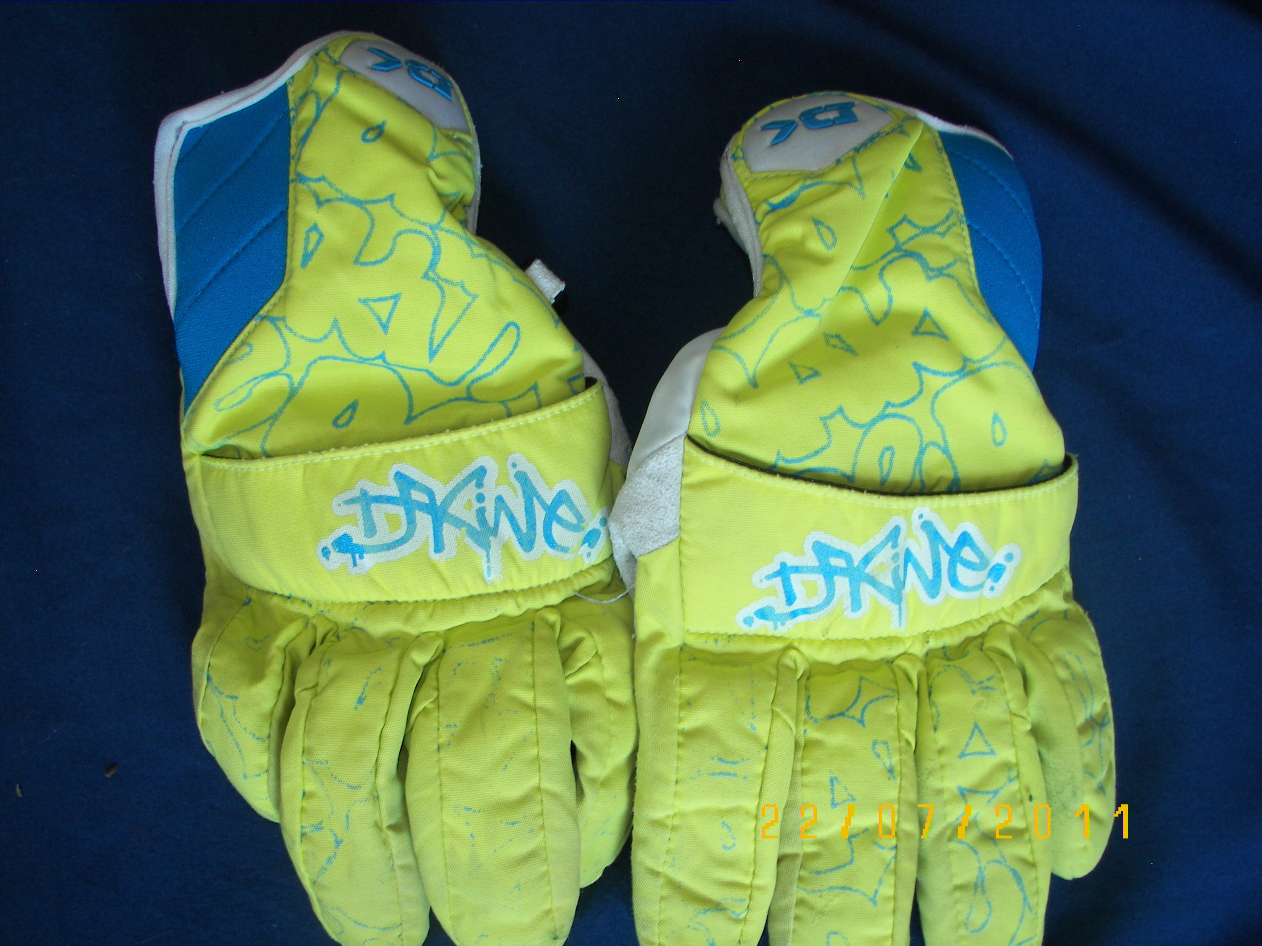Gloves
