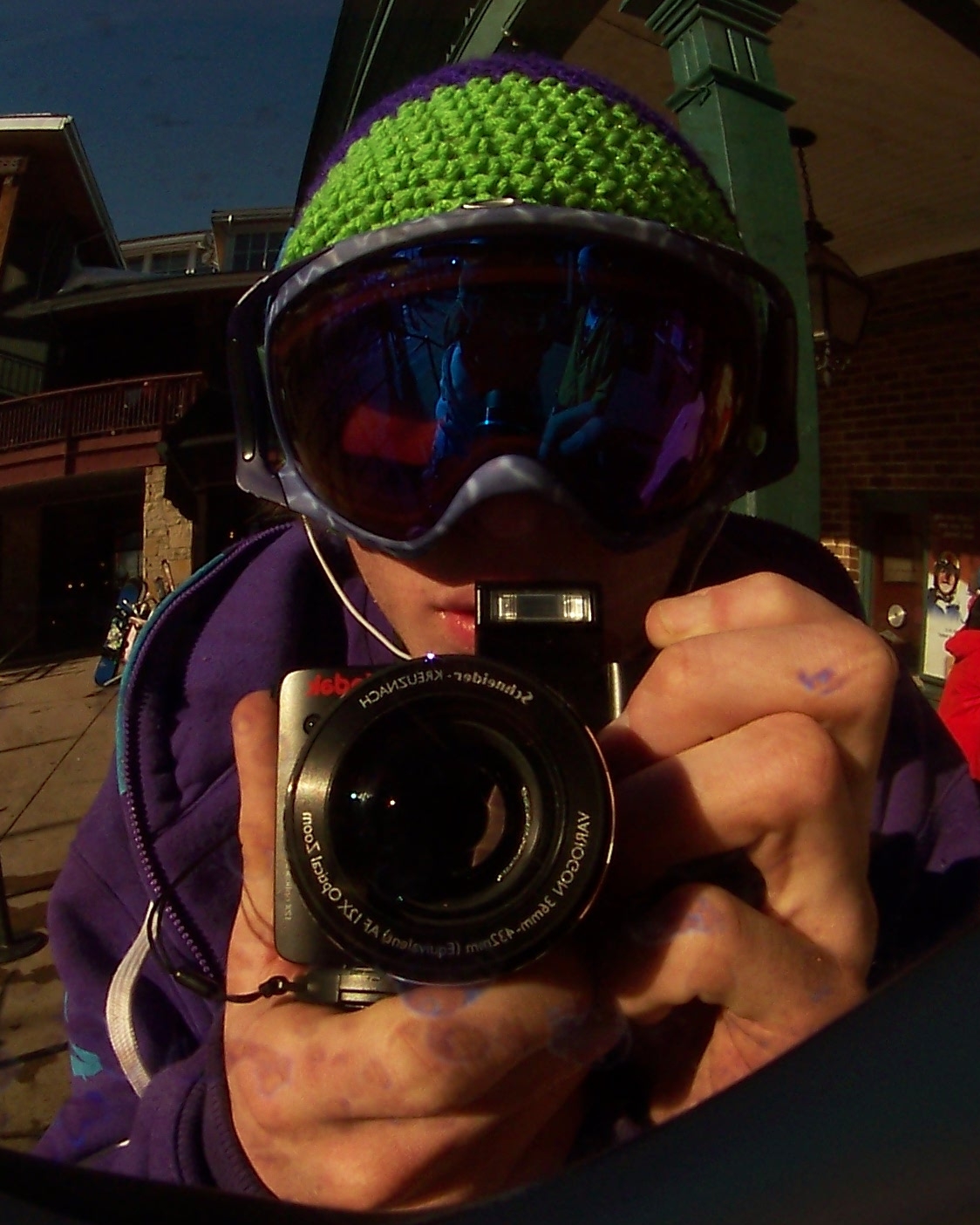 Goggle Mirror