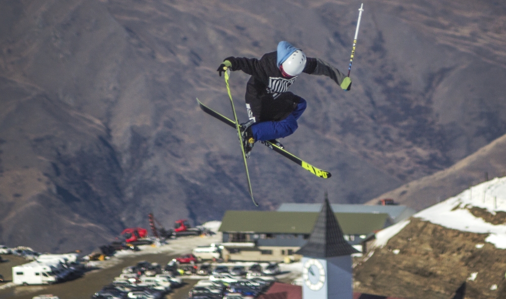 Goin' for that blunt