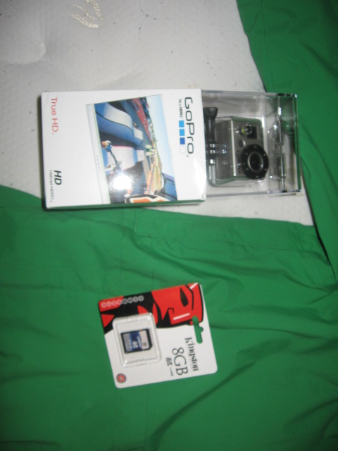 Gopro in box   memory card FS