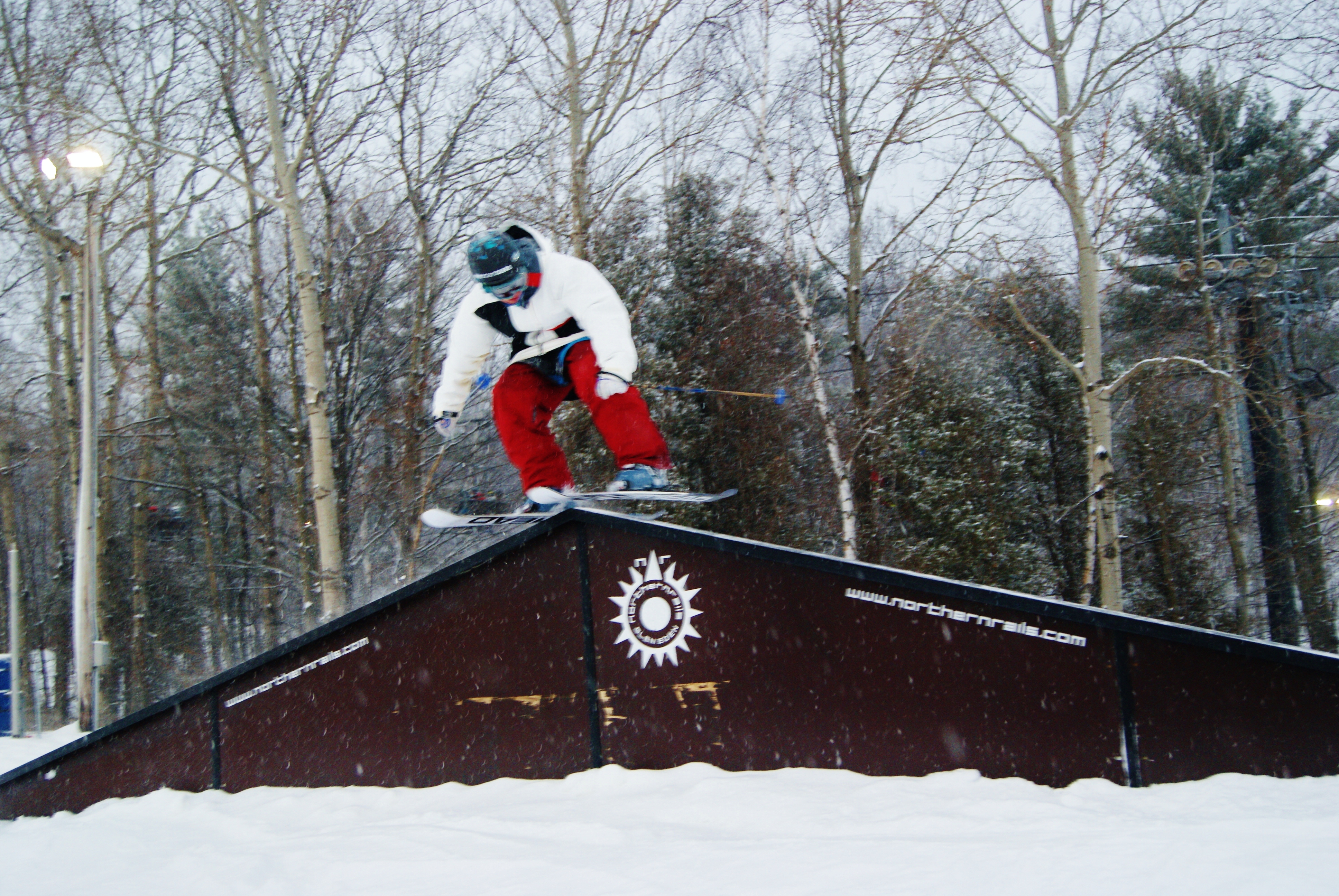 Gorilla steeze   A frame