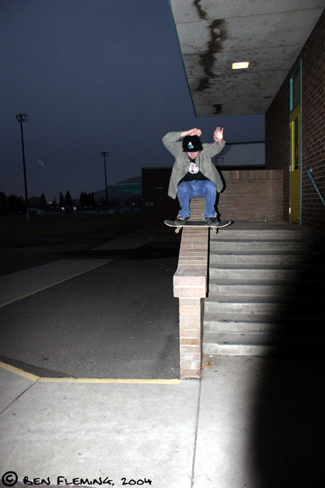 Gorilla Steeze Boardslide