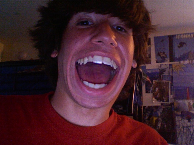 gots a macbook pro!!!!