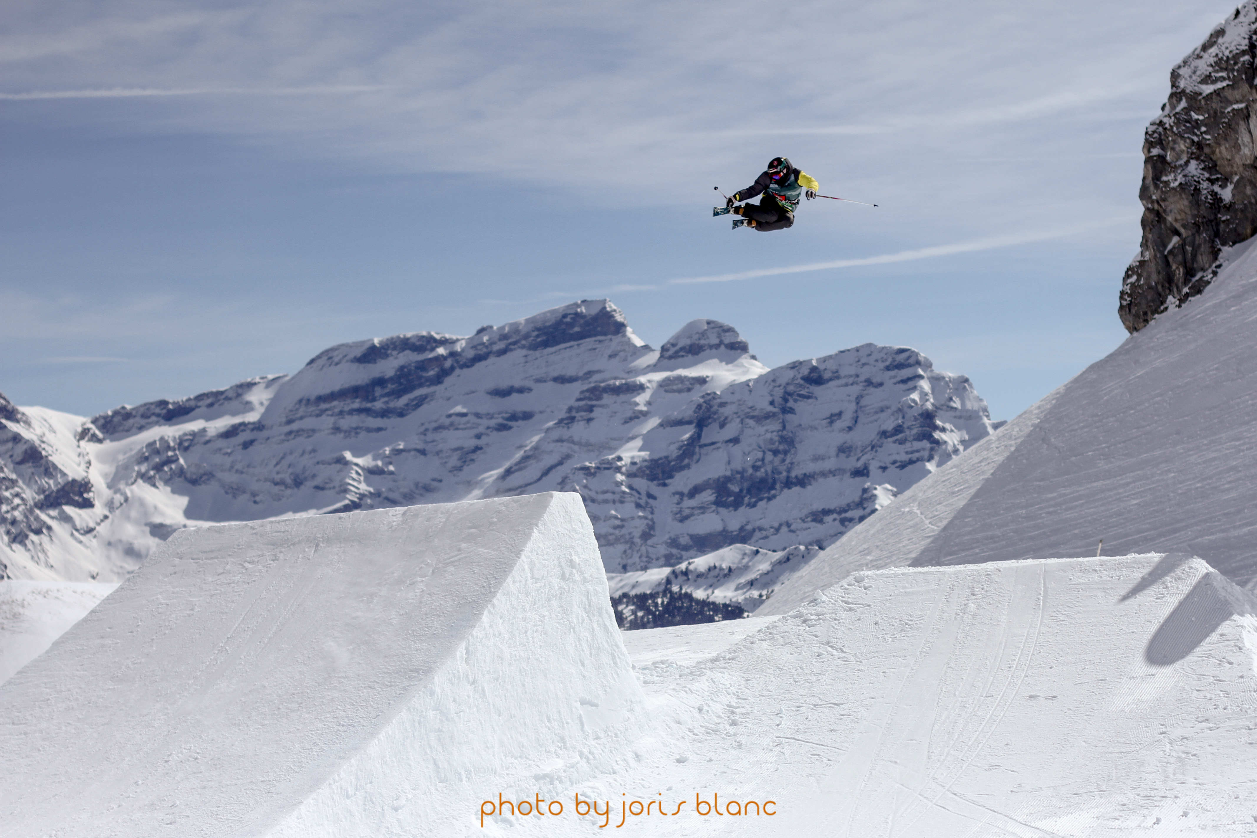 Grabbing like a Sir // Joel Gisler