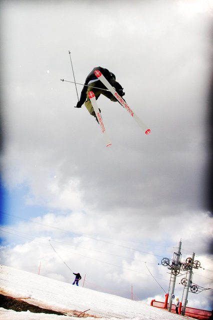 grapping my boot.. pretty dope pic tho