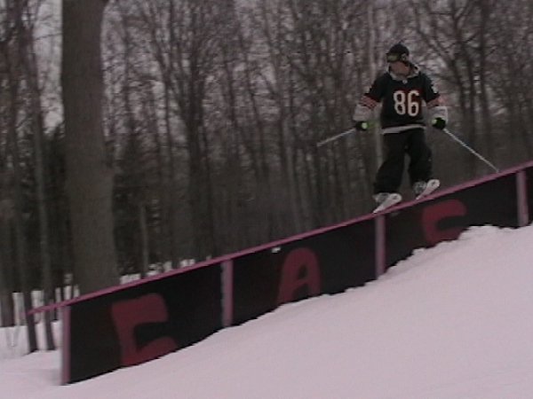 greasin the 20' by 20' flat down...while sportin Marty Booker