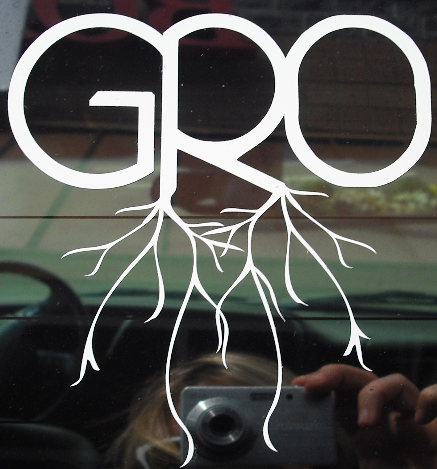 GRO sticker