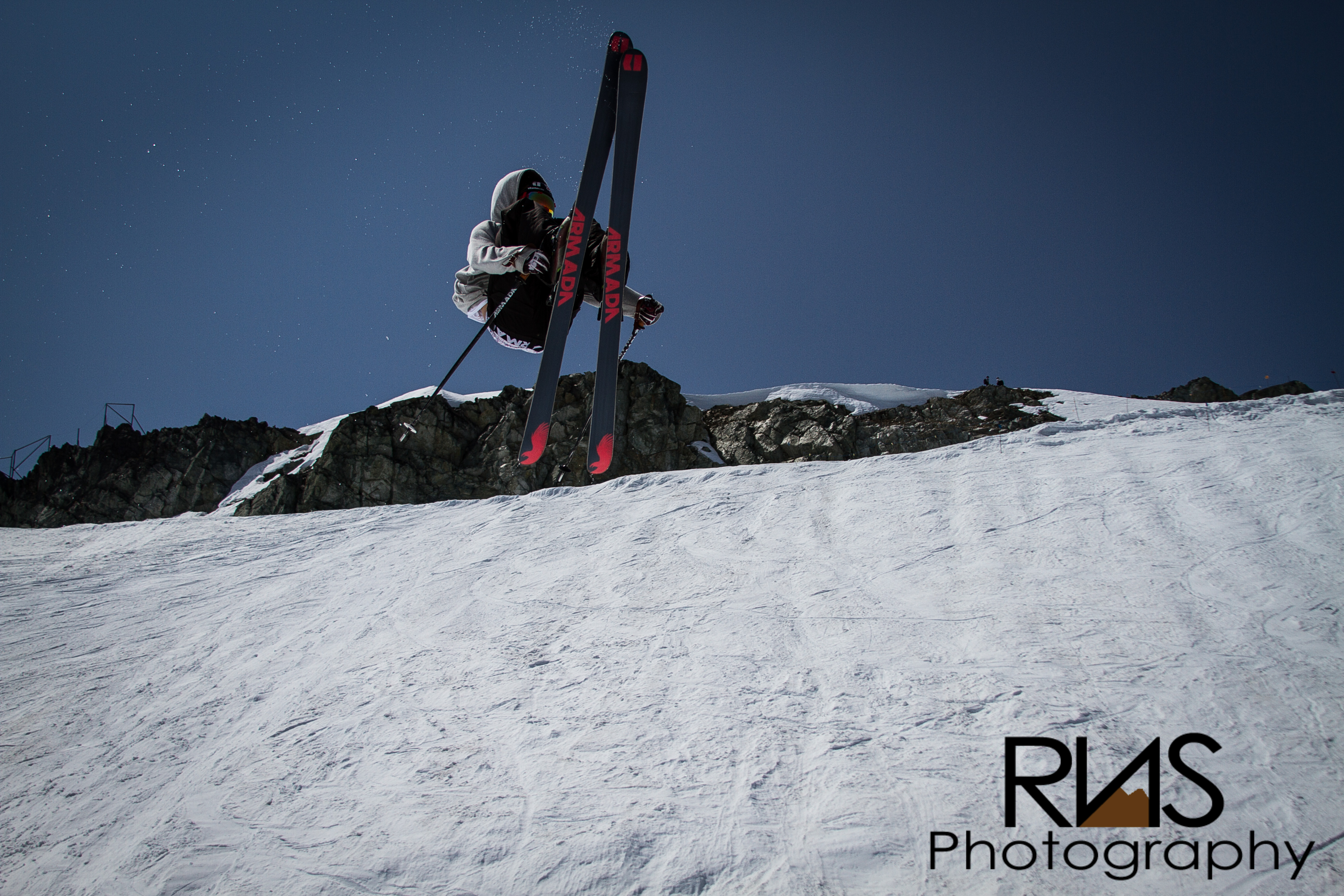 Gus Kenworthy Tuck and Spin