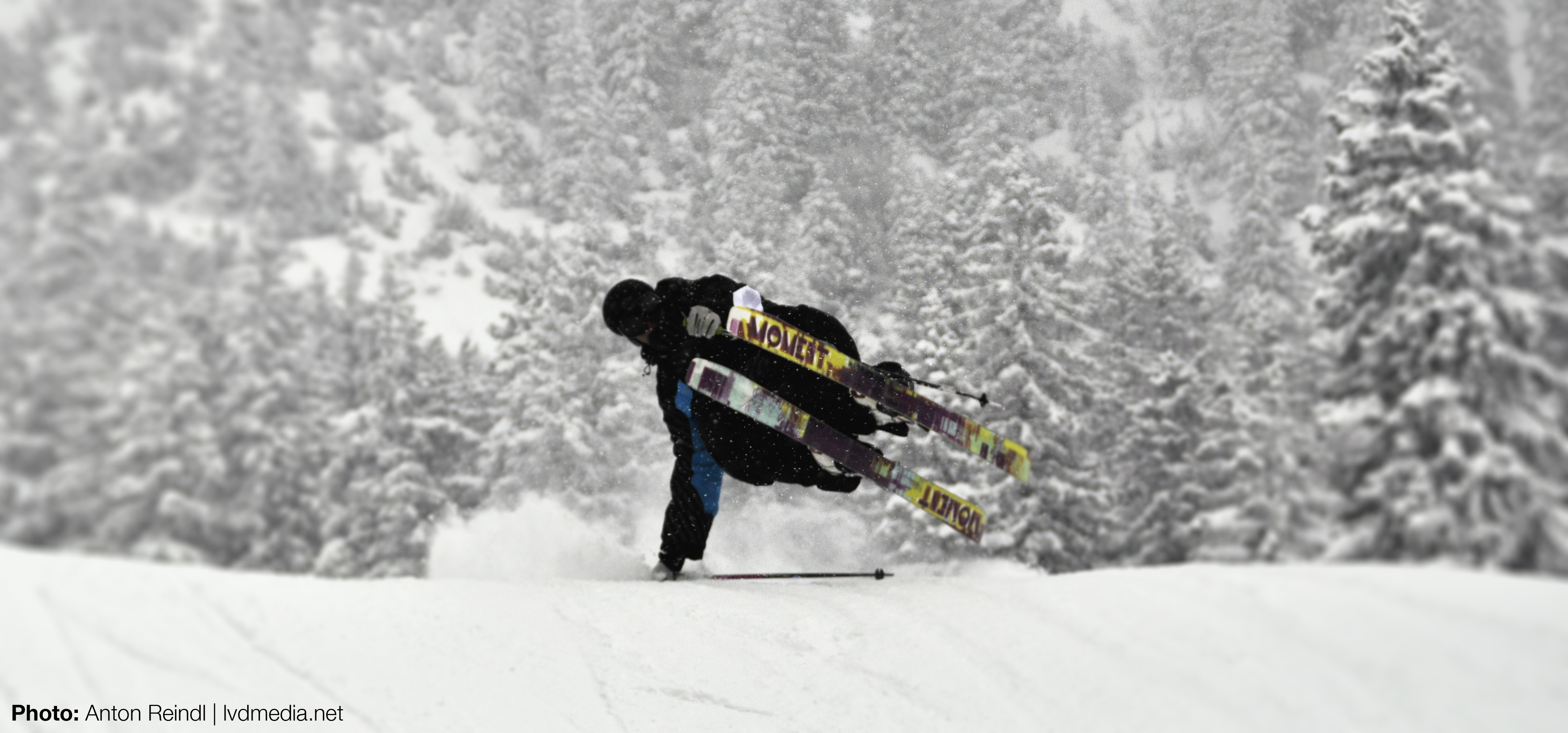 Hand Drag. Moment Skis